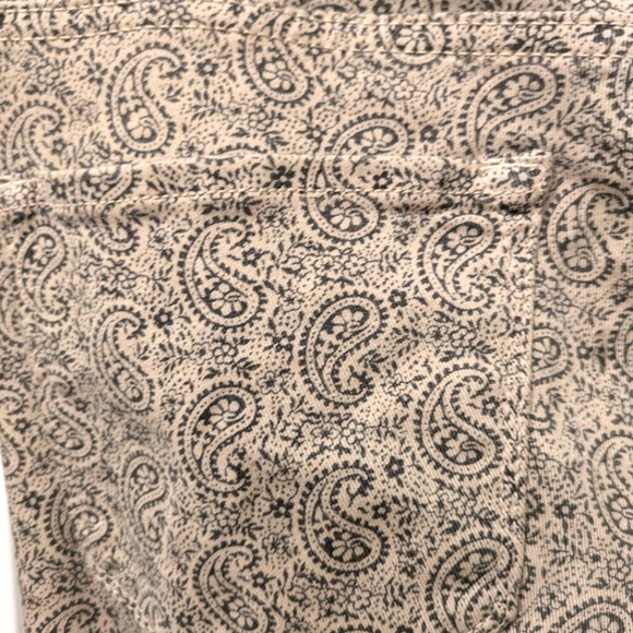 All Saints Spitalfields Paisley print cropped skinny jeans, camel & grey, size 8 - Picture 8 of 13